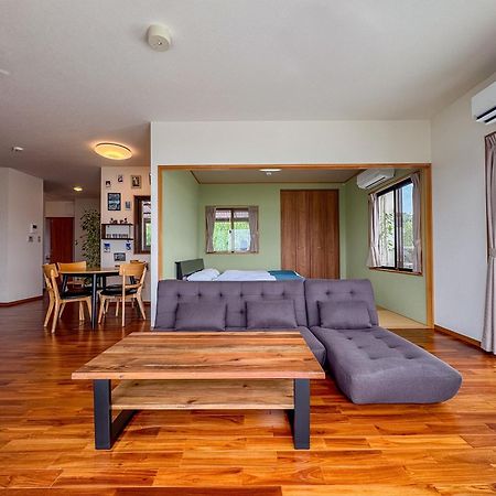 ペンションパシフィカ古宇利 Villa Kui Exteriör bild